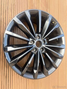 Al. disk Škoda Superb III R 19 1 ks - 3