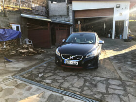 Prodám volvo C30, D3,2.0L 110kw,pětiválec,2011. - 3