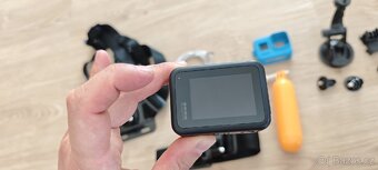Go pro hero 8, příslušenství, podvodní kopule, 64 gb - 3
