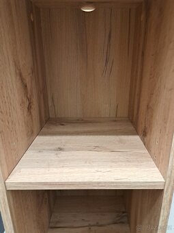 Regál - 3