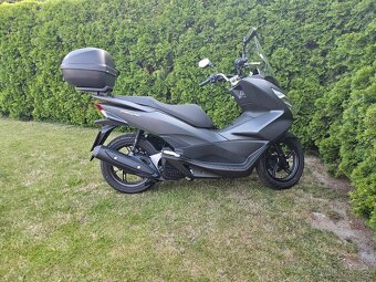 Honda PCX 125 CZ - 3