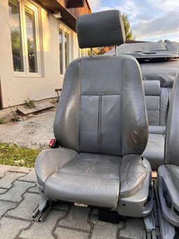 Kompletní interiér bmw e39 touring - 3
