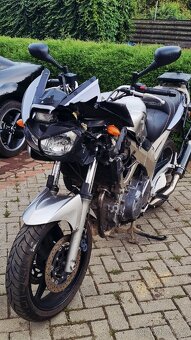 YAMAHA TDM 900 - 3