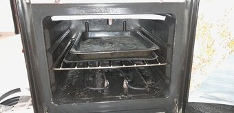 Elektrická trouba se sporákem na plyn - 3