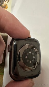 Apple watch 9 45mm grafite ocelové se safírovým sklíčkem - 3
