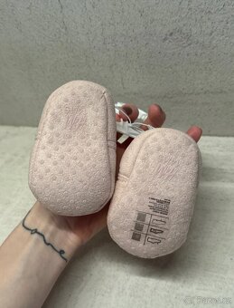NOVÉ - Růžové dívčí capáčky H&M - 3