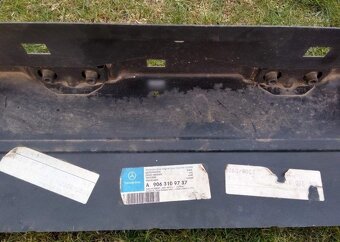 Mercedes Sprinter W906 2006 - 2018 - zadna vystuha - 3