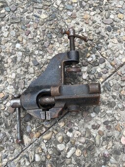 Svěrák, svěráky - 3