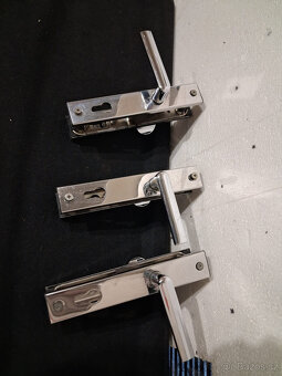 Bezpecnostni kovani R1 - 3