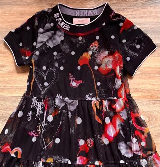 Luxusní holčičí šatičky Ted Baker vel.116 - 3