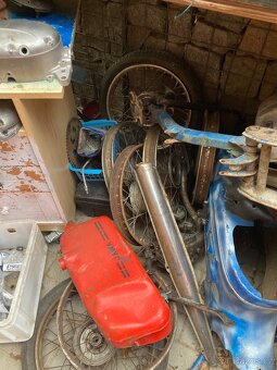 Jawa pionýr díly - 3