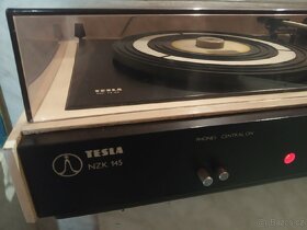 Gramofon Tesla - 3