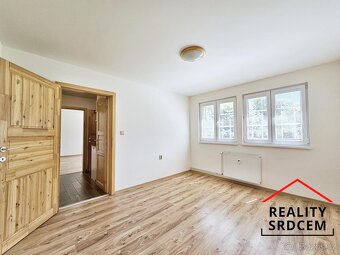 Pronájem rekonstruovaného bytu 2+kk, 40 m2 Čeladná - 3