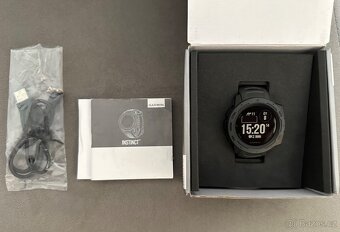 Garmin Instinct, bezvadný stav, výdrž baterie 3 týdny - 3