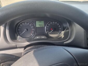 Škoda Fábia II 1.6tdi 77kw 2011 STK do 5.2027 - 3