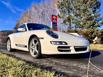 Porsche 911 carrera 997 - 3
