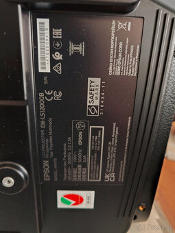 Projektor EPSON EH-LS12000B - 3