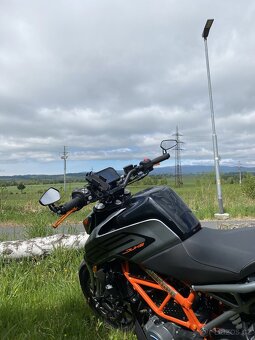 KTM Duke 125 rv2022 - 3