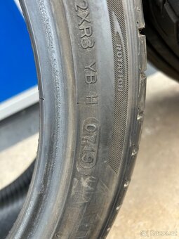 Pneu 215/40 R17 - letní - 3