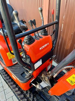 Kubota K008-5 - 3