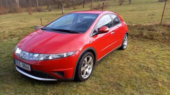 Honda Civic 8G (UFO) - 3