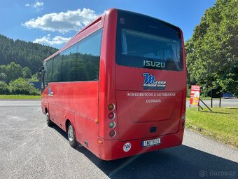 ISUZU NOVO - 3