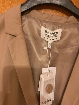 Krásné nové sako Bershka - 3