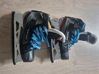 Brankářské brusle Bauer 2x pro velikost 8D - top stav - 3