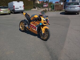 Ducati panigale V4S 2023 Bagnaia replika n°03 - 3