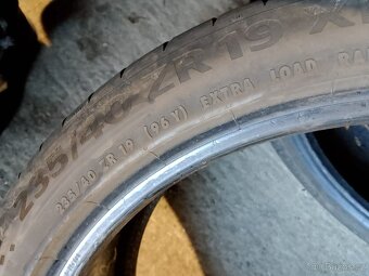 235/40/19 96y Continental - letní pneu 2ks - 3