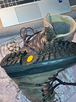 Turistické pohory Meindl vel.41-42 kožené, šíře H - 3