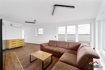 Atraktivní novostavba bytu 3+kk, celkem 89 m2, velká terasa  - 3