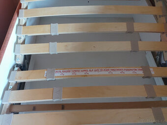 Čalouněná postel 180x200 cm - 3