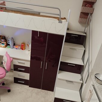 Dětská patrová postel se skříní a stolem - 3