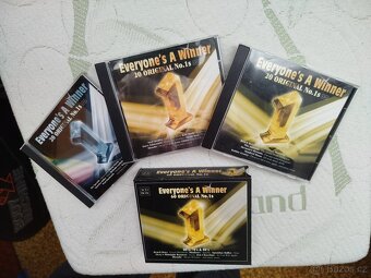 Everyone's A Winner 60 Original No.1s -3 CD Box - 3