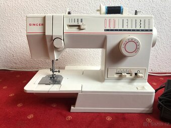 Šicí stroj Singer 9018 s příslušenstvím - 3