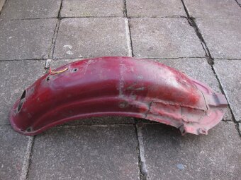 jawa kývačka, panelka 250, 350 - zadní blatník - 3