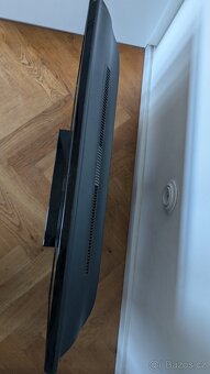 LED televize "32" Samsung UE32EH4003 - 3