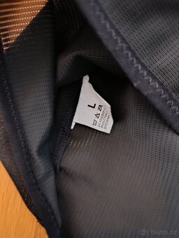 Chránič těla Kenny - 3