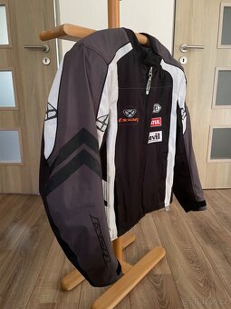 IXON Magic vel.L - 3