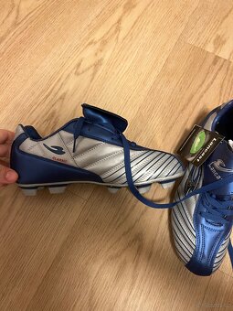 Nove kopacky vel 40 - 3