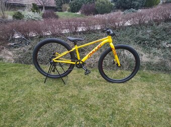 Amulet Tomcat 27,5 1,9 shimano - 3