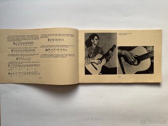 První lekce na kytaru, Kotík, J. 1969 - 3