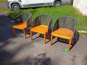 Prodám 3 x hezké designové zahradní křesílka - 3