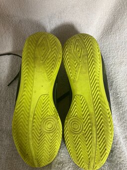Dětské sálové boty umbro vel 34 - 3