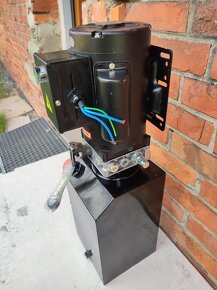 14l kompletní hydraulická jednotka/agregát 2200 W, 220 V - 3
