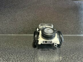 Mercedes Benz SSKL 1:18 - 3