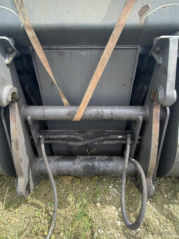 7m3/3.3m hydr.výklop hardox 250bar lopata velkoobjem (pro na - 3