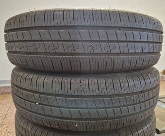 4x Zanovni letni pneu 175/65/17..87H...GOOD YEAR - 3