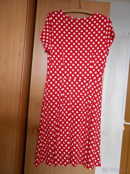 Prodám šaty červený puntík - 3